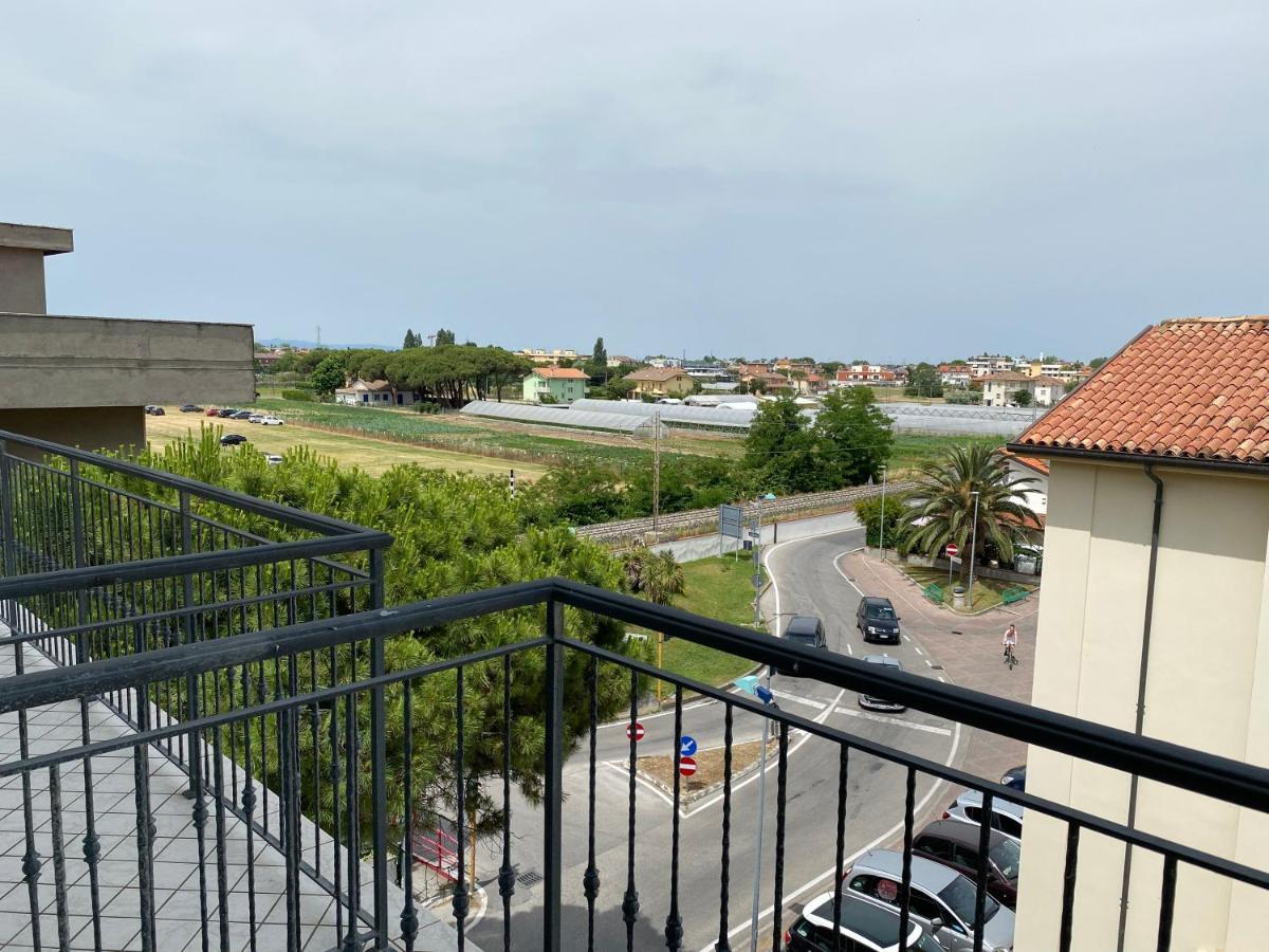 Hotel Capri Bellaria-Igea Marina Exterior foto